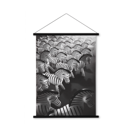 zebra-i-flock-design-kay-bojesen-denmark-43-6x59-svart-vit-galleri-1500x1500