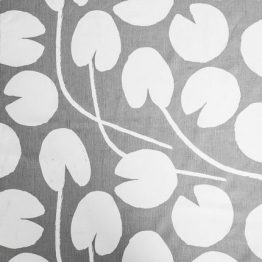 fabric_waterlilies_grey_finelittleday1-430x564